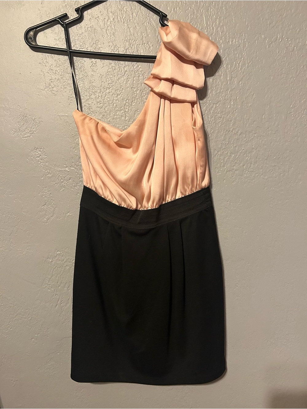 Forever 21 Peach and Black One-Shoulder Cocktail Dress